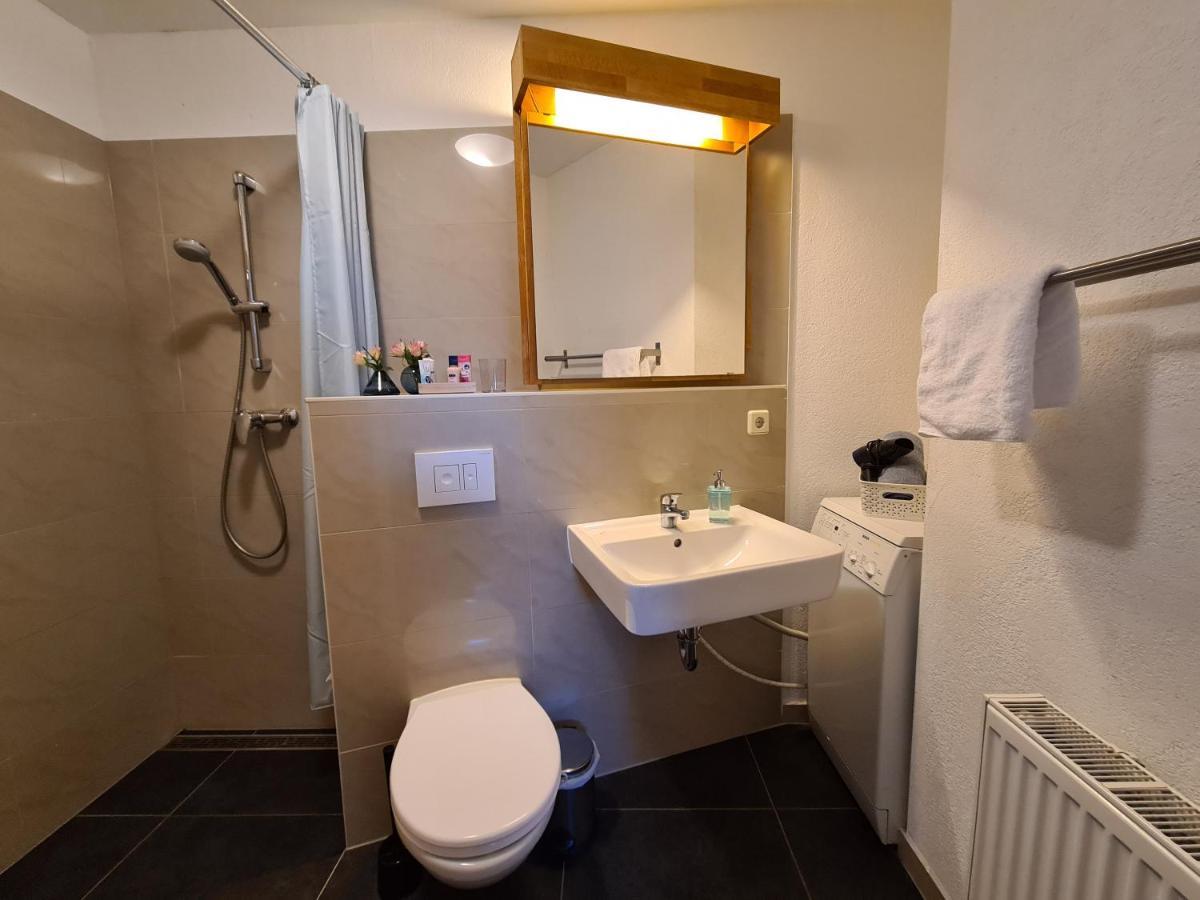Neues Apartment #2 Mit Wlan !Sauna & Hot Tub Zubuchbar! 圣弗顿堡 外观 照片
